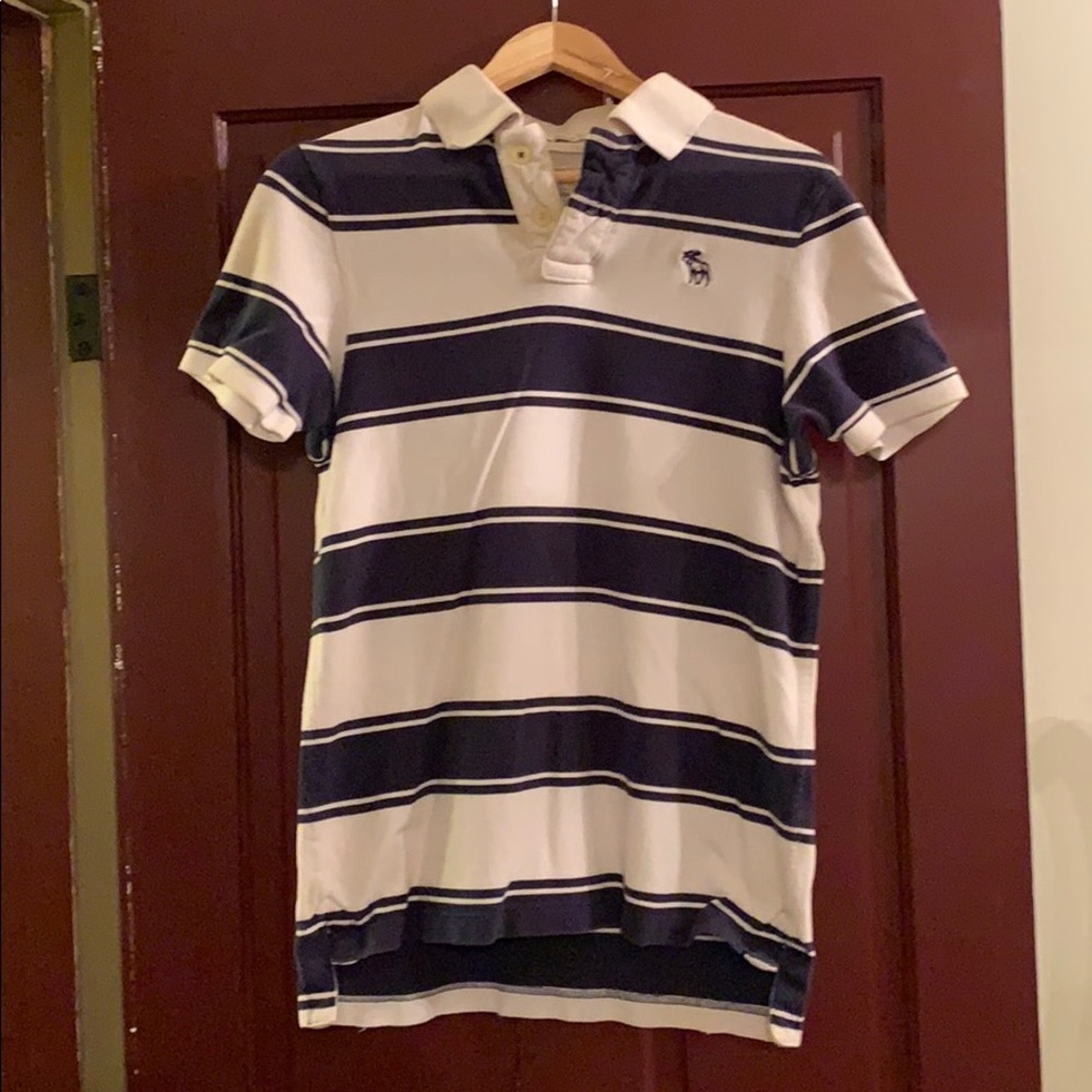 Abercrombie and Fitch muscle polo
